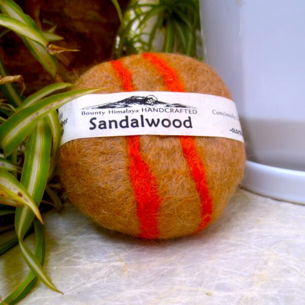 Bounty Himalaya Felted Sandalwood Himalayan Soap