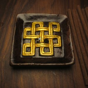 Buddhist Golden Knot Incense Holder