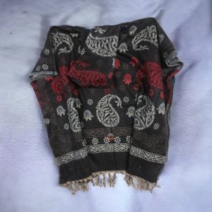 Paisley Flower Woolen Vertical Poncho