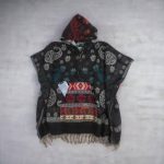 Paisley Flower Woolen Vertical Poncho