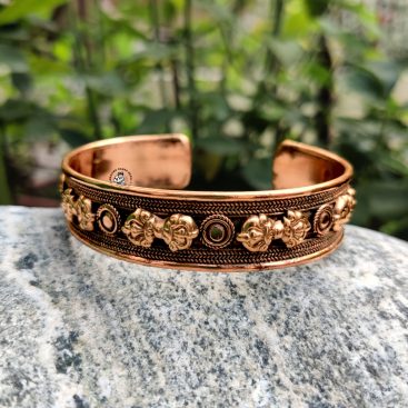 Nepali Handcrafted Copper Tibetan Dorje Cuff Bracelet